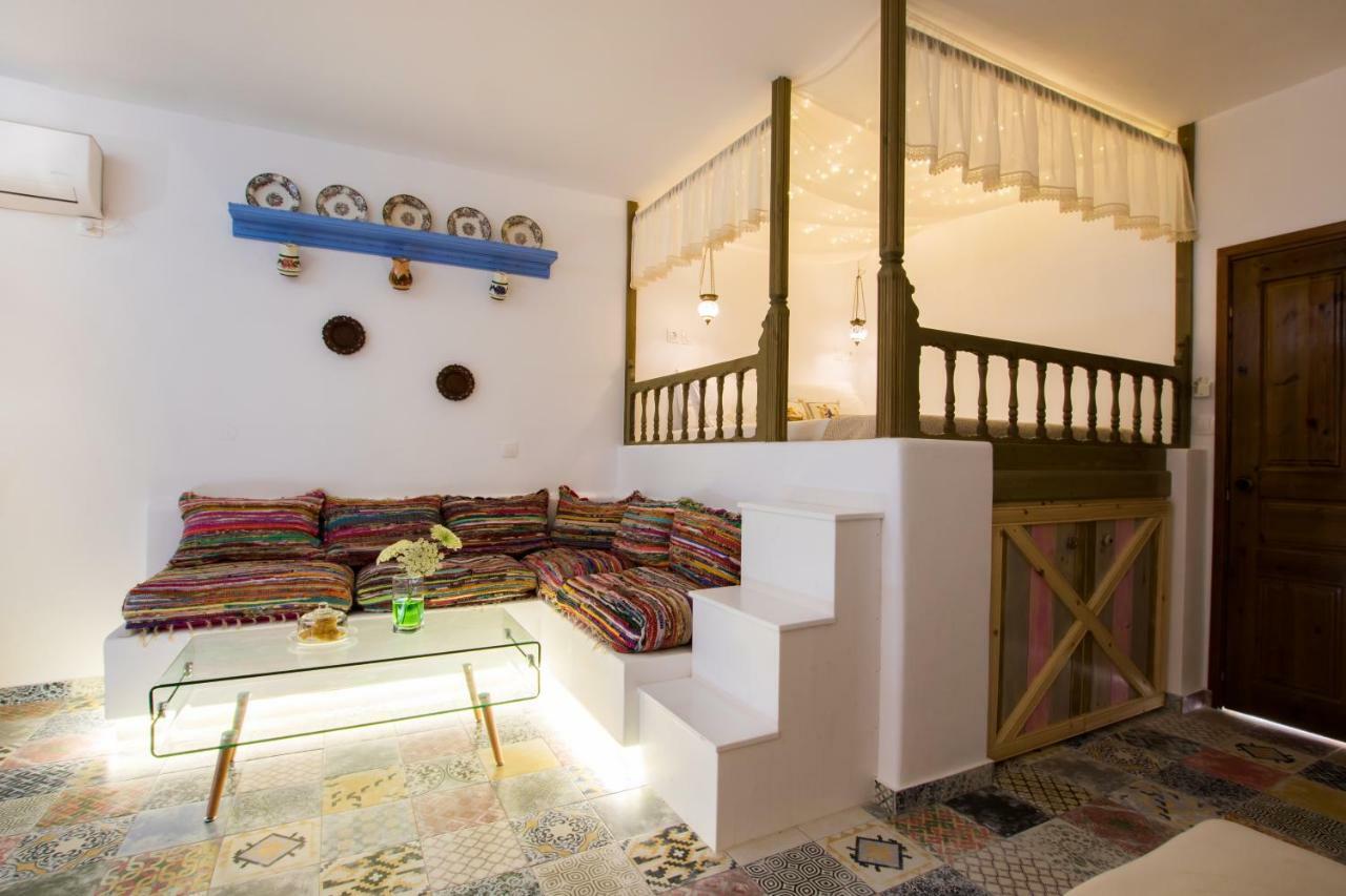 Gorgona Traditional Studio Karpathos Town  Exterior photo